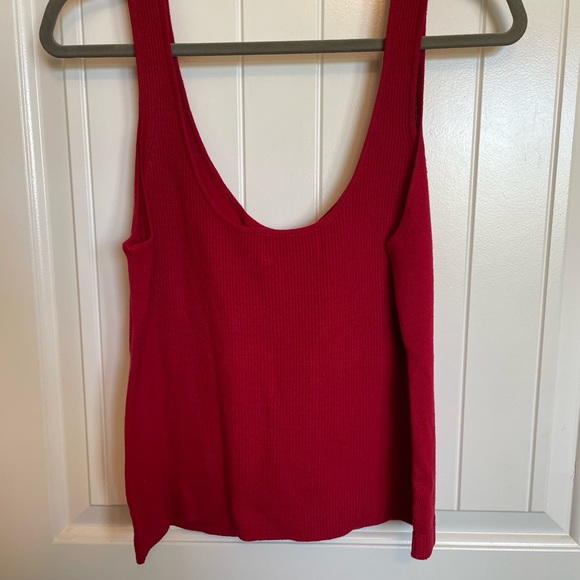 Modern Citizen Womens XL Red Farrah Notch Neck Knit Tank Top Sleeveless Cropped - Picture 2 of 4